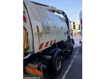 Ielu tīrīšanas mašīna RENAULT Midlum 220