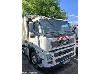 Atkritumu vedējs VOLVO FM