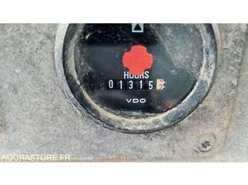 Iekrāvējs CHARGEUR SUR PNEUS VOLVO L60E - L60EV1599 - 1315 HEURES - 2004: foto 5