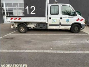 Komercauto pašizgāzējs