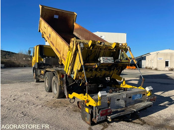 : fotogrāfija galvenē