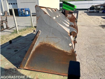 Iekrāvēja kauss GODET DE CHARGEUR 2800 LITRES EN ATTACHE TYPE VOLVO: foto 3