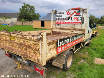 Komercauto pašizgāzējs Iveco 35c12: foto 3