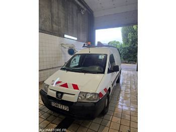 Mazs furgons PEUGEOT EXPERT: foto 3