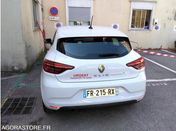 Vieglā automašīna RENAULT