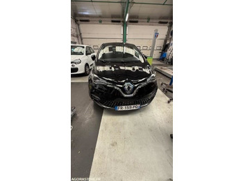 Vieglā automašīna RENAULT