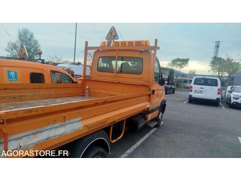 Komercauto pašizgāzējs Renault Mascotte - 2003 - 209464kms - 466BDE31: foto 2 Komercauto pašizgāzējs Renault Mascotte - 2003 - 209464kms - 466BDE31: foto 2