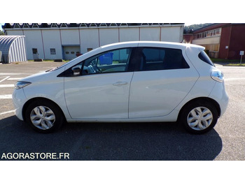 Vieglā automašīna RENAULT