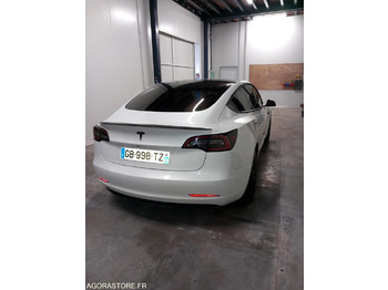 Vieglā automašīna TESLA
