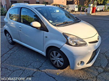 Vieglā automašīna TOYOTA