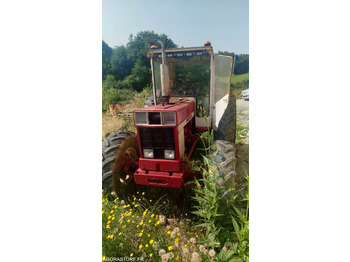 Traktors CASE IH