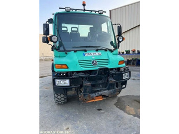 Kravas automašīna UNIMOG U300