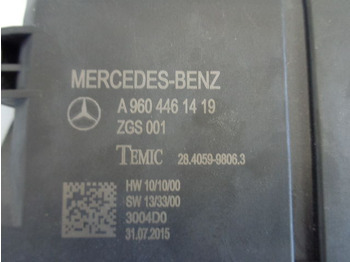 Elektroniskais vadības bloks (ECU) - Kravas automašīna Mercedes-Benz Actros MP4: foto 2