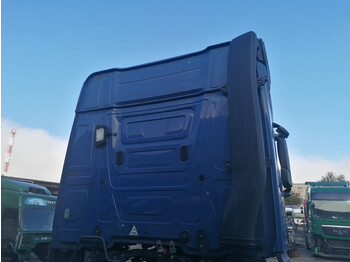 Kabīne un interjers - Kravas automašīna Mercedes-Benz Actros MP4: foto 2