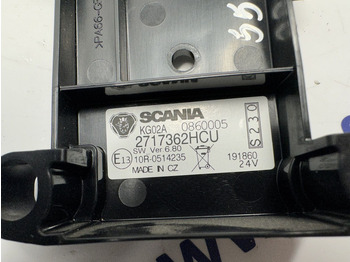 Kabīne un interjers - Kravas automašīna Scania parking brake switch: foto 4