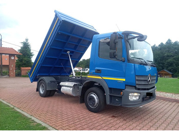 Kravas automašīna pašizgāzējs MERCEDES-BENZ Atego