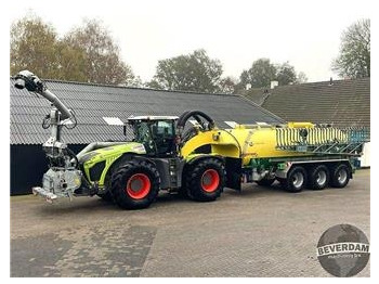 Šķidrmēslu muca CLAAS Xerion 4000