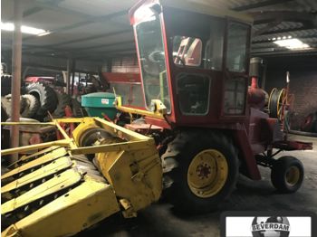 Lopbarības kombains NewHolland 1880: foto 1