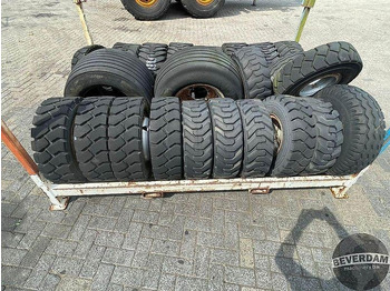 Riepa - Lauksaimniecības tehnika verschillende banden met velg: foto 3