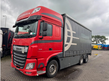 Kravas automašīna ar tentu DAF XF 480