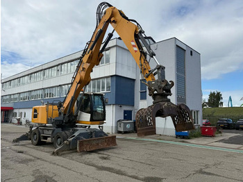 Atkritumu iekrāvējs LIEBHERR LH 24 M