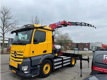Kravas auto ar manipulatoru MERCEDES-BENZ Actros 1845