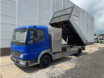 Kravas automašīna pašizgāzējs MERCEDES-BENZ Atego 815