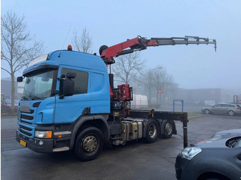 Kravas auto ar manipulatoru SCANIA P 450