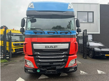 Vilcējs DAF XF 440 4X2 LOW DECK EURO 6: foto 2