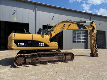 Kāpurķēžu ekskavators CATERPILLAR 323DL