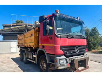 Kravas automašīna pašizgāzējs MERCEDES-BENZ