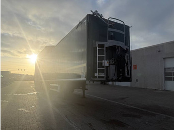 Puspiekabe kustīgās grīdas KNAPEN