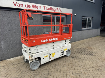 Šķērveida pacēlājs Genie GS2032 schaarlift schaar hoogwerker 2013 uur 8mtr werkhoogte: foto 2