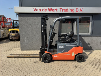 Elektroiekrāvējs TOYOTA