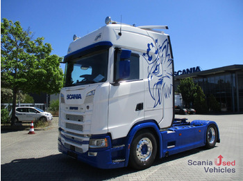 Vilcējs SCANIA S 500
