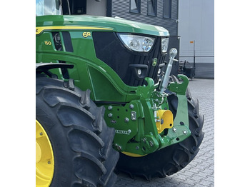 Traktors JOHN DEERE