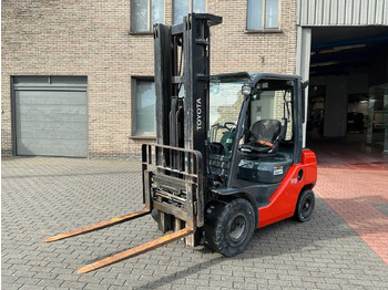 Autokrāvējs TOYOTA FDF 25