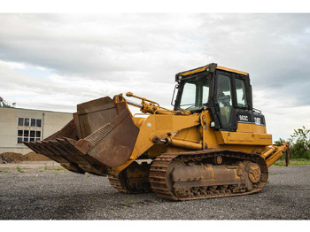 Ekskavators-iekrāvējs CATERPILLAR 963C