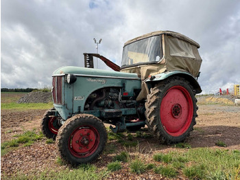 Traktors HANOMAG