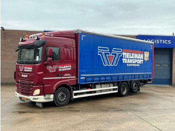 : fotogrāfija galvenē