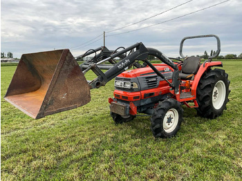Mini traktors KUBOTA