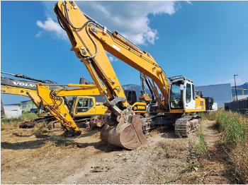 Kāpurķēžu ekskavators LIEBHERR R 934