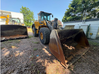 Riteņu iekrāvējs VOLVO L180H