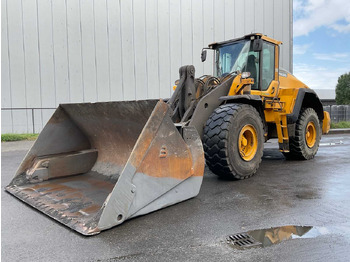 Riteņu iekrāvējs VOLVO L180H