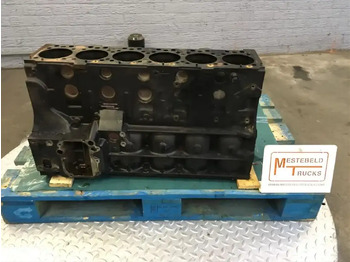 Dzinējs un rezerves daļas MAN