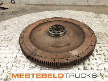 Dzinējs un rezerves daļas MAN