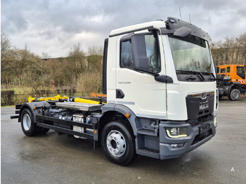 Jaunā Pacēlājs ar āķi MAN TGM 15.290 BL Abrollkipper PowerMatic Standheiz.: foto 2
