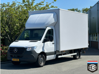 Furgons ar slēgtā virsbūve MERCEDES-BENZ Sprinter