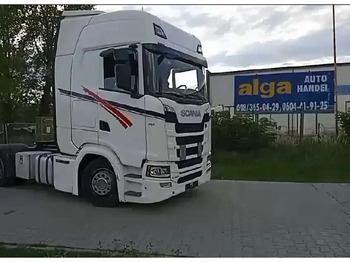 Vilcējs SCANIA S 450