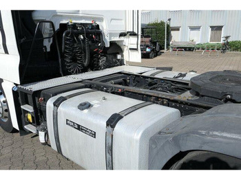 Vilcējs MAN 18.500 TGX 4x2, XXL, Intarder,Standklima,2x Tank: foto 5